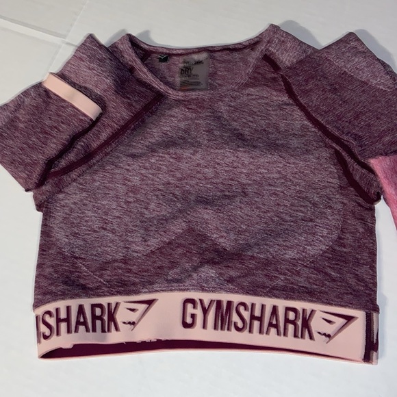 Gymshark Flex Crop top longsleeve.  2 : pink & plumb color. Size small - Picture 4 of 6